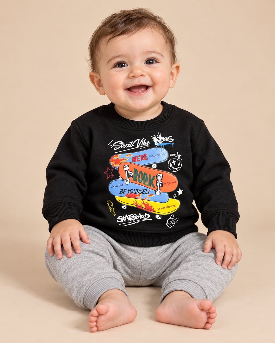 Street Vibe Skateboard Sweatshirt - Black